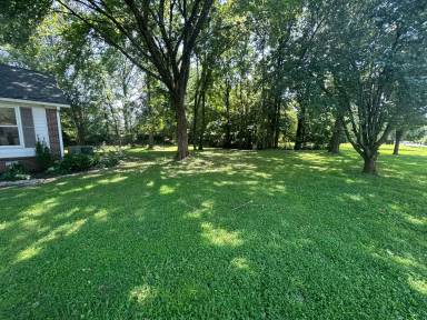 Main picture of 40 Plainsfield Pl