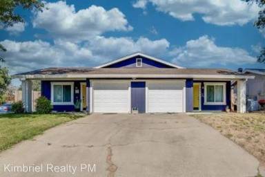 Main picture of 4901 Travertine Cir