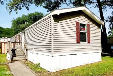 Main picture of Blue Valley Manufactured Home Community