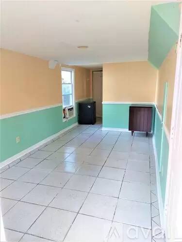 Main picture of 309 Pennsylvania Ave