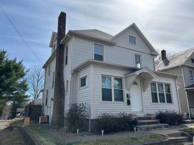Main picture of 124 S Haines Ave