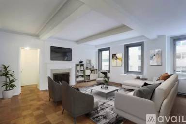 Main picture of 103 W 55th St