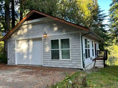 Main picture of 491 Lake Dawn Rd
