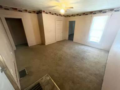 Main picture of 1202 Gomber Ave