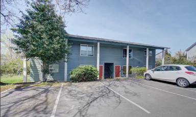 Main picture of 3102 Harney St