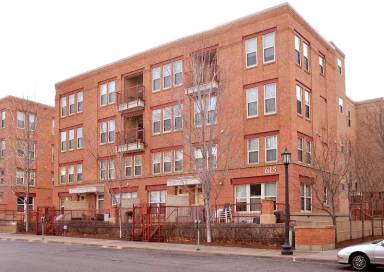 Main picture of 615 N 1st St