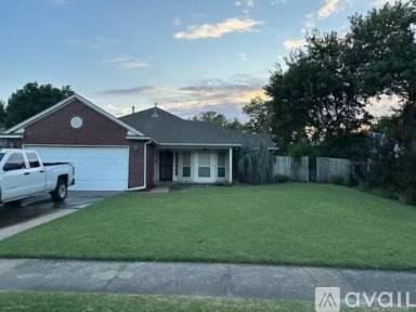 Main picture of 8909 N 125th East Ave