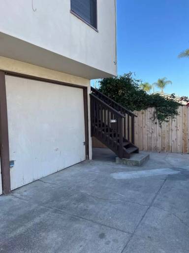 Main picture of 8315 University Ave