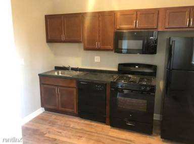 Main picture of 6445 S Saint Lawrence Ave