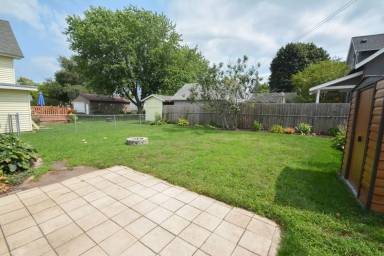 Main picture of 620 7th Ave SE