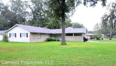 Main picture of 2742 S Wallace Dr