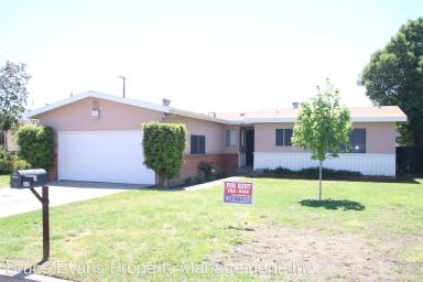 Main picture of 849 E Lyndale Dr