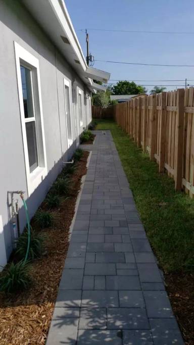 Main picture of 217 NW 12th Ave