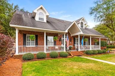 Main picture of 4534 Parkview Ln