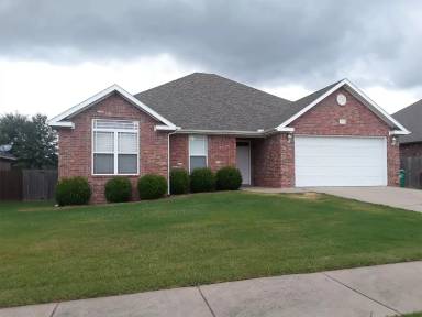 Main picture of 4112 Green Side Ln