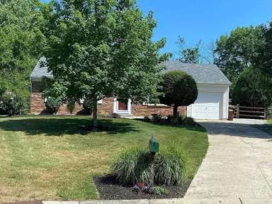 Main picture of 5866 Addison Dr