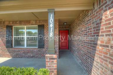 Main picture of 10418 S James St