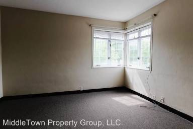Main picture of 410 N McKinley Ave