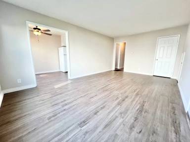 Main picture of 4640 N Banner Dr