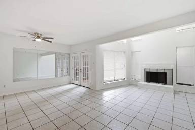 Main picture of 11217 Briar Forest Dr