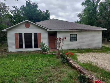 Main picture of 3909 Country Club Rd