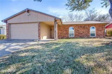 Main picture of 3624 Sugarberry Dr