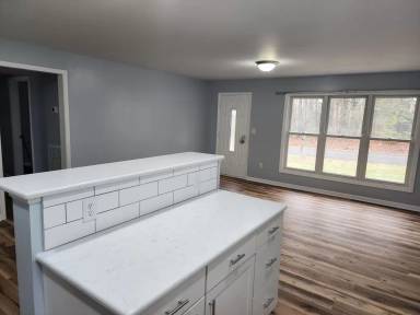 Main picture of 203 Inman Rd
