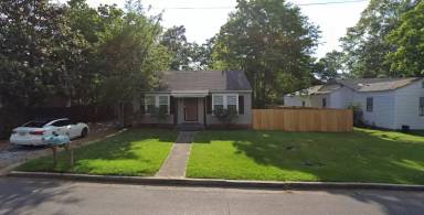 Main picture of 313 S 11th Ave