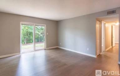 Main picture of 6512 Six Mile Ln