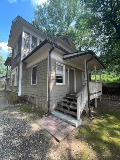 Main picture of 3825 Church St