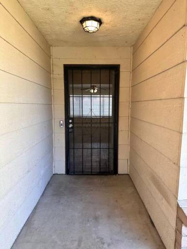 Main picture of 112 Holiday Way