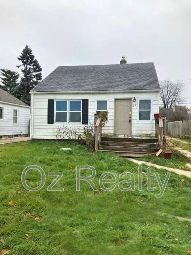 Main picture of 47 W Crawford Ave