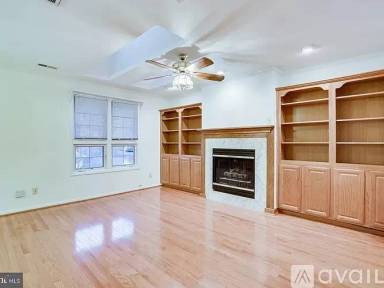 Main picture of 6615 Bowie Dr