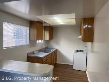 Main picture of 5046 1/2 E Echo St