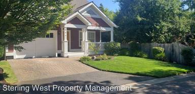Main picture of 205 Cottage St