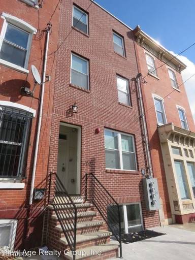 Main picture of 305 N 41st St