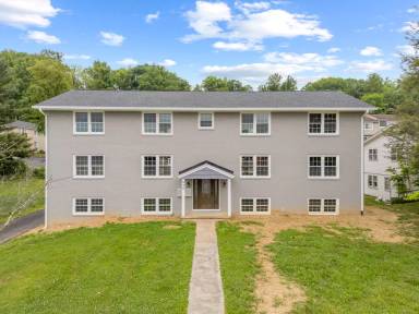 Main picture of 515 Davis St