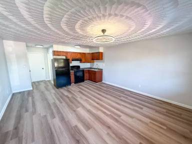 Main picture of 717 Guy Ave
