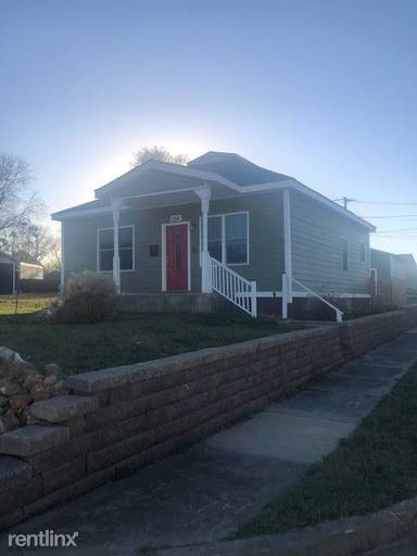 Main picture of 224 N Porter Ave