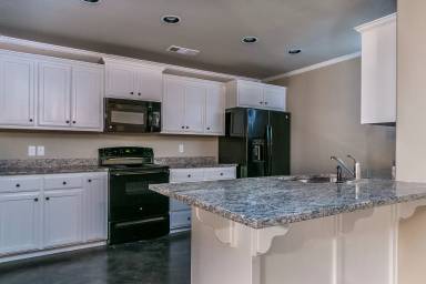 Main picture of 4215 S Williams St