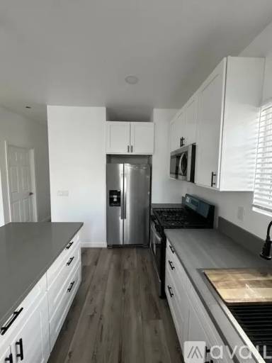 Main picture of 614 S Van Ness Ave
