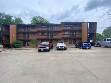 Main picture of 219-221-223 Dix Rd
