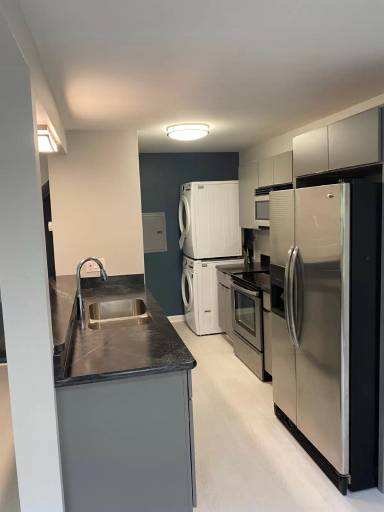 Main picture of 22 Falcon Ln E