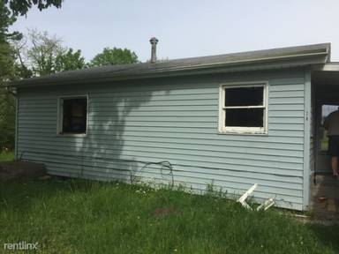 Main picture of 38 S Walnut St