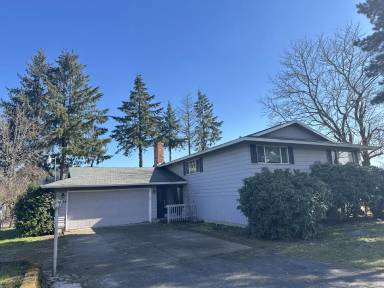 Main picture of 10954 SE 172nd Ave
