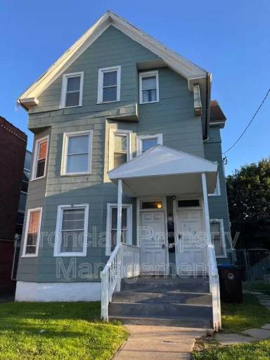Main picture of 175 Dwight St