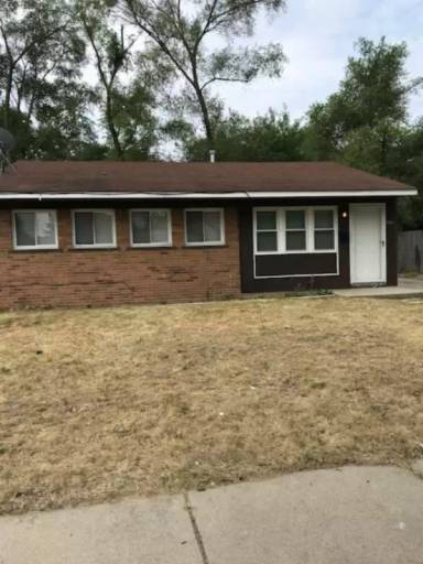 Main picture of 21901 Sloman St