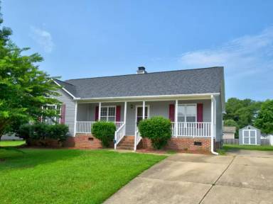Main picture of 1020 S Willhaven Dr