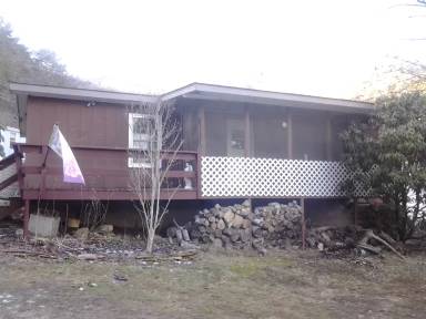 Main picture of 120 Mayflower Ln