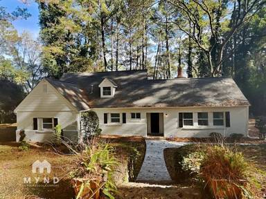 Main picture of 137 Roebuck Dr